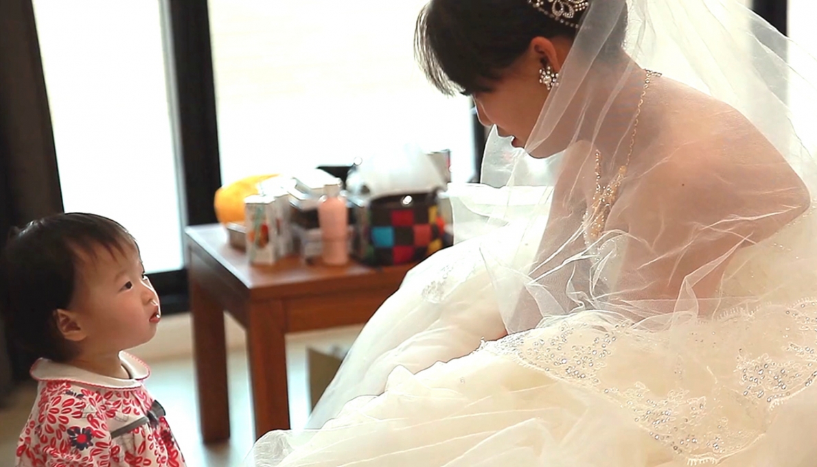 《台南婚錄》沐浴幸福中的婚禮 / 東東宴會式場