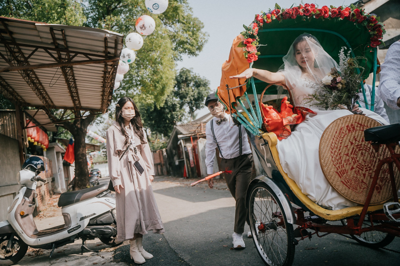 迎娶禮車發動
